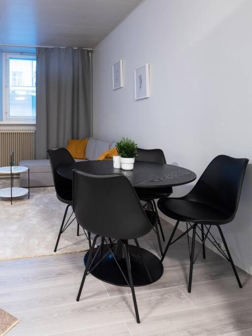 Cozy Roomy Studio Flat Next To Tram Stop @ Kallio Helsinky Exteriér fotografie